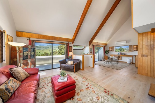 1505 Tiffany Ranch Road, Arroyo Grande CA: https://media.crmls.org/medias/f716d234-0755-4f70-9ce5-07273a2c39d5.jpg