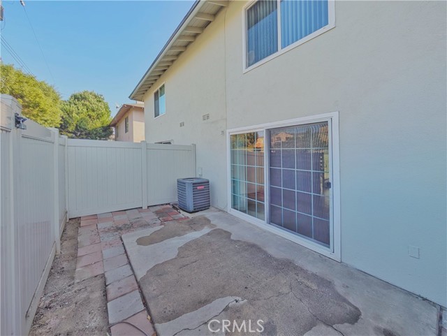 Detail Gallery Image 7 of 16 For 14731 Del Amo Ave #C,  Tustin,  CA 92780 - 3 Beds | 1/1 Baths