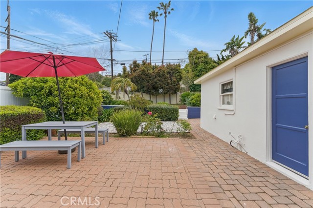 544 Calle Mayor, Redondo Beach CA: https://media.crmls.org/medias/f717b64a-0041-4f4c-b81c-b2d8ec5574ef.jpg