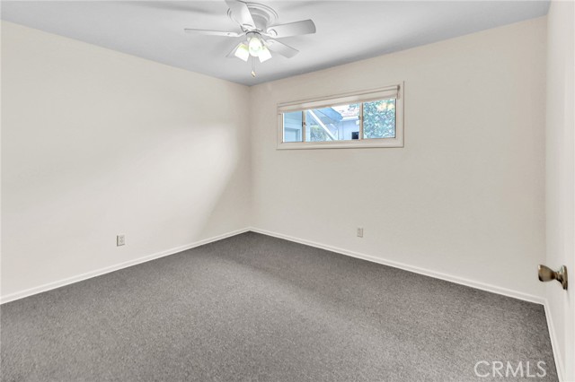 Detail Gallery Image 18 of 43 For 622 Esther Way, Redlands,  CA 92373 - 4 Beds | 2/1 Baths