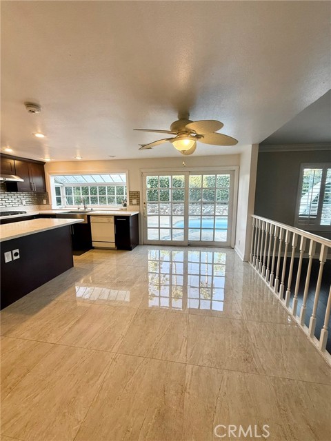 Detail Gallery Image 8 of 33 For 213 E Borromeo, Placentia,  CA 92870 - 5 Beds | 4 Baths