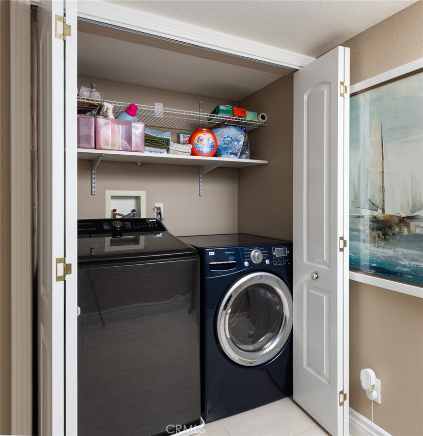 F718aa3a 7d71 4f8f 941b Fe66d137a19c