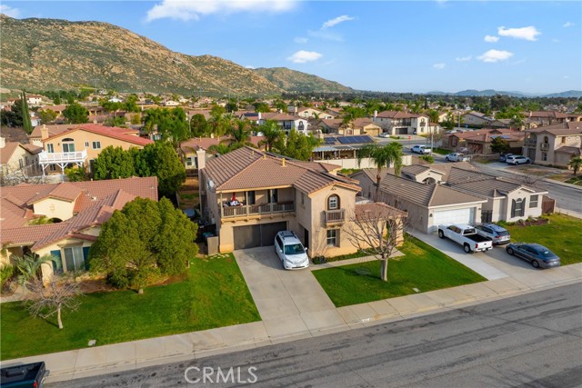 Detail Gallery Image 2 of 45 For 9810 Tamalpais, Moreno Valley,  CA 92557 - 5 Beds | 4 Baths