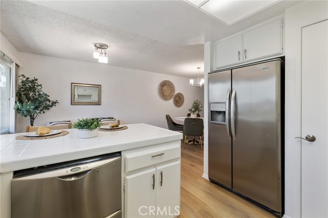 7038 De Celis Place, Van Nuys CA: https://media.crmls.org/medias/f71a0d7e-6453-4aa3-bb27-f6dcedb6ebbb.jpg