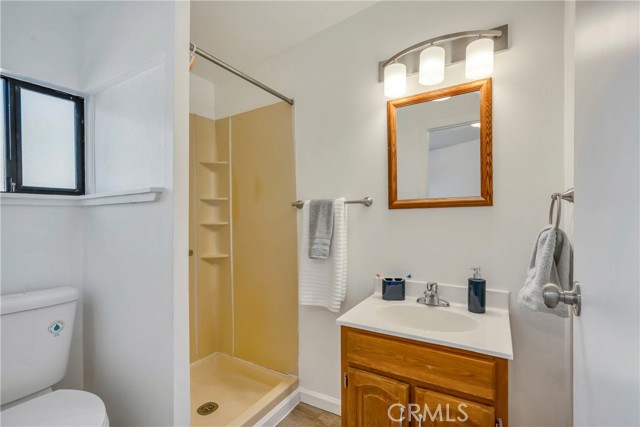 Detail Gallery Image 12 of 20 For 12940 1st, Clearlake Oaks,  CA 95423 - 2 Beds | 2 Baths