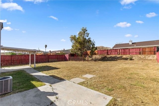 Detail Gallery Image 18 of 21 For 1049 Barrington, Rosamond,  CA 93560 - 3 Beds | 2 Baths