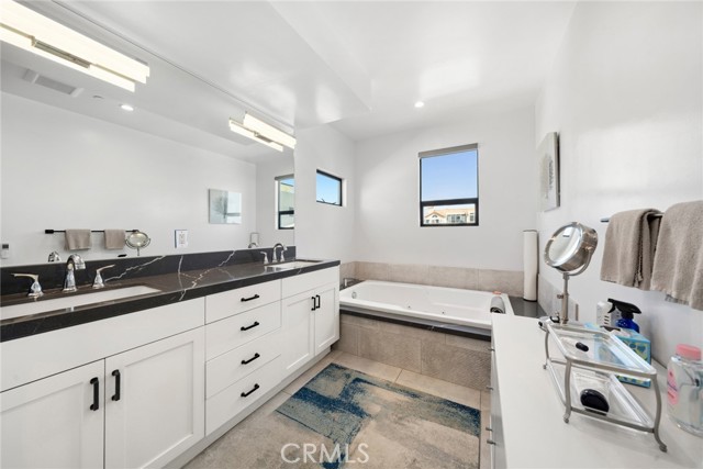 16891 11th Street, Sunset Beach CA: https://media.crmls.org/medias/f71d92c2-257d-4186-87d0-954c27be85d7.jpg