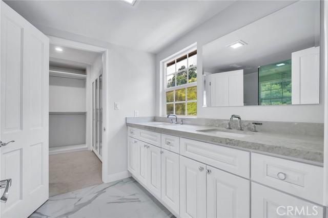 Detail Gallery Image 23 of 65 For 4409 Vista Largo, Torrance,  CA 90505 - 4 Beds | 3 Baths