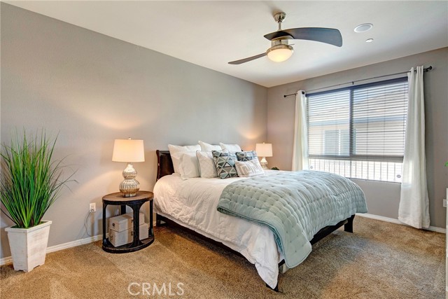 Detail Gallery Image 10 of 31 For 12001 Rock Creek Ct, Hawthorne,  CA 90250 - 4 Beds | 3 Baths