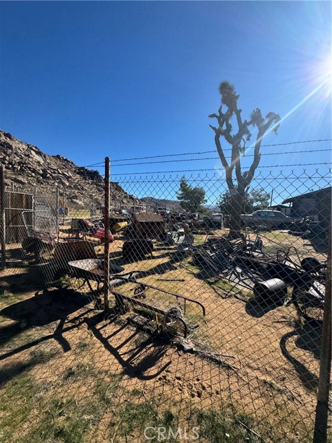 Detail Gallery Image 15 of 49 For 14423 Lynn, Apple Valley,  CA 92307 - 1 Beds | 1 Baths