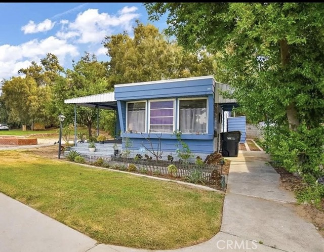 Detail Gallery Image 2 of 7 For 5800 Hamner Ave #366,  Corona,  CA 91752 - 3 Beds | 2 Baths