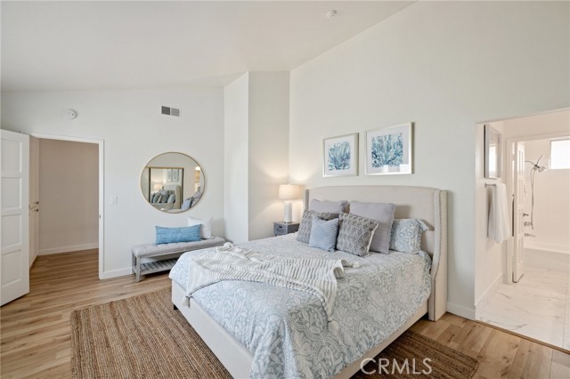 2701 Voorhees Avenue, Redondo Beach, California 90278, 2 Bedrooms Bedrooms, ,2 BathroomsBathrooms,Residential,Sold,Voorhees,SB21161153