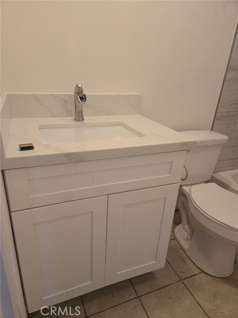 Detail Gallery Image 5 of 6 For 2424 Angela St, Pomona,  CA 91766 - 3 Beds | 1/1 Baths
