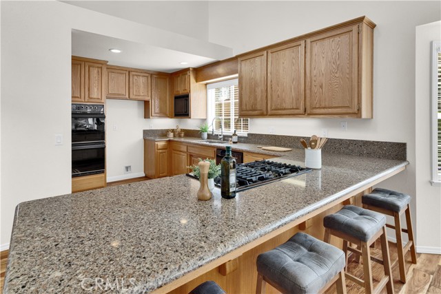 Detail Gallery Image 8 of 40 For 603 Cool Valley, Paso Robles,  CA 93446 - 4 Beds | 3 Baths