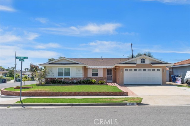 9204 Pelican Ave, Fountain Valley, CA 92708