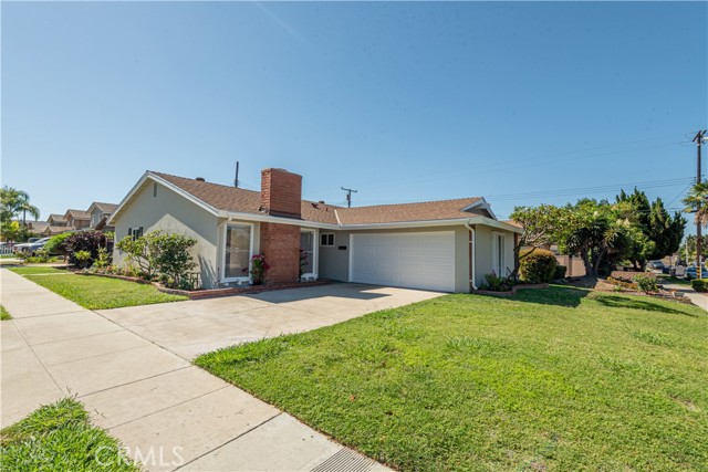 13602 Barlin Ave, Downey, CA 90242