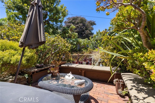 Detail Gallery Image 6 of 53 For 1760 Stuart St, Cambria,  CA 93428 - 3 Beds | 2 Baths