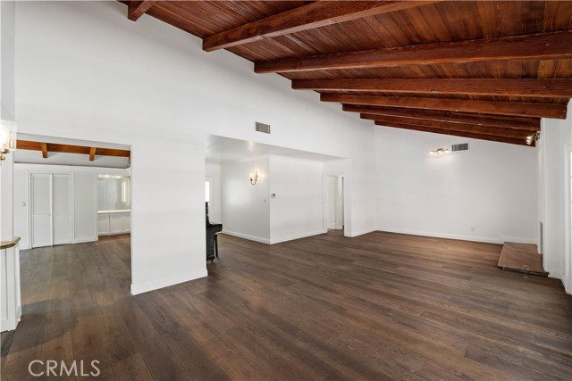Detail Gallery Image 6 of 39 For 23172 Gainford St, Woodland Hills,  CA 91364 - 3 Beds | 2/1 Baths