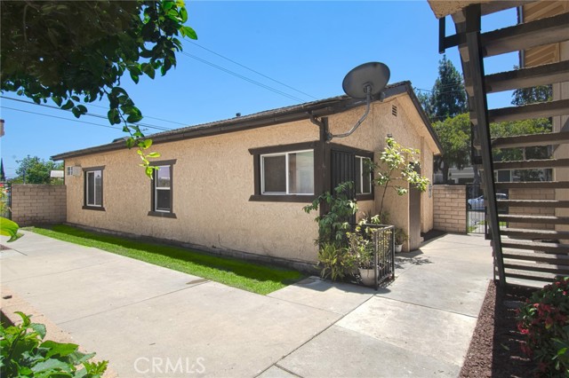 6411 Western Avenue, Buena Park CA: https://media.crmls.org/medias/f7256091-65a4-4efe-abd2-2433f4bdc20d.jpg