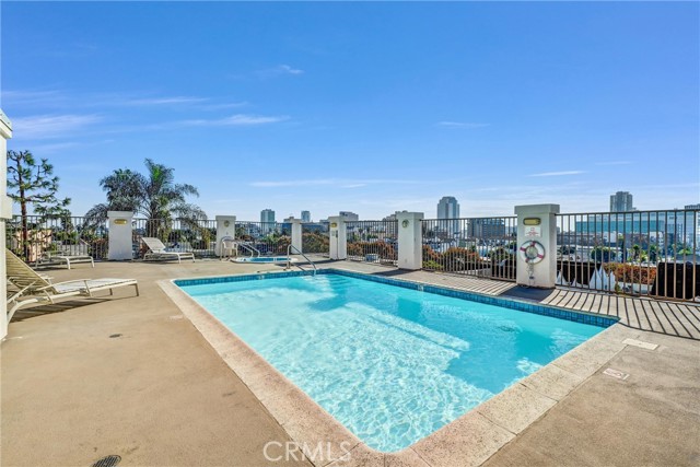 Detail Gallery Image 16 of 20 For 535 Magnolia Ave #311,  Long Beach,  CA 90802 - 2 Beds | 2 Baths