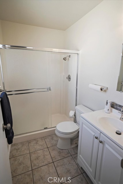 Detail Gallery Image 15 of 21 For 27617 Nugget Drive #1,  Canyon Country,  CA 91387 - 3 Beds | 3 Baths