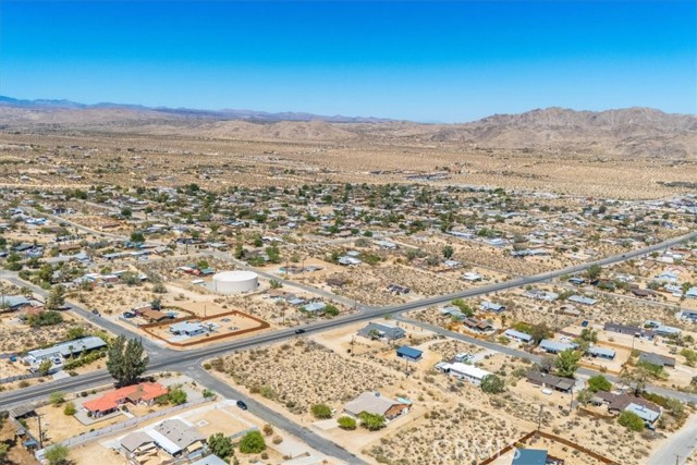 Detail Gallery Image 55 of 66 For 61850 Alta Vista Dr, Joshua Tree,  CA 92252 - 3 Beds | 2 Baths