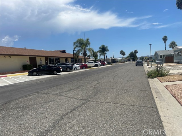 Detail Gallery Image 6 of 7 For 281 Camino Del Sol, Hemet,  CA 92543 - 2 Beds | 1 Baths