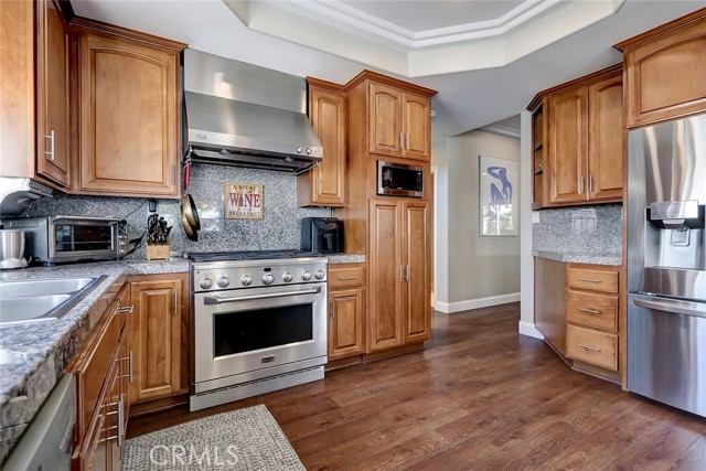 2409 Voorhees Avenue, Redondo Beach, California 90278, 4 Bedrooms Bedrooms, ,2 BathroomsBathrooms,Residential,Sold,Voorhees,SB21187406