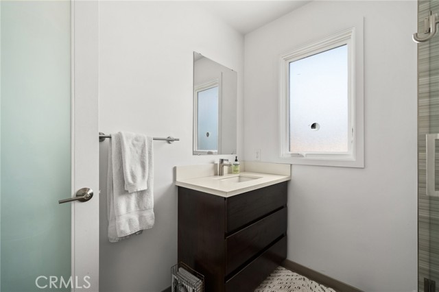 Detail Gallery Image 27 of 37 For 3744 Cedar Ave, Long Beach,  CA 90807 - 3 Beds | 2 Baths