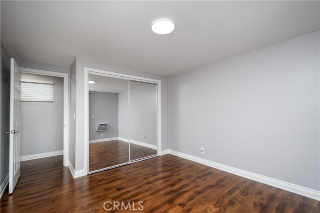 Image 21 of 31 For 1126 Naples  