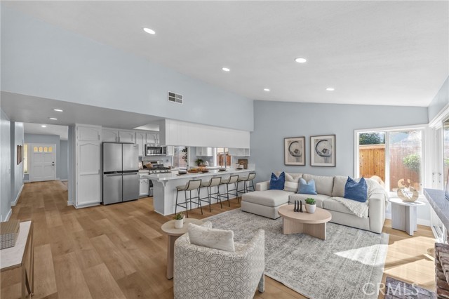 Detail Gallery Image 19 of 45 For 11 De Forest, Irvine,  CA 92620 - 4 Beds | 2 Baths