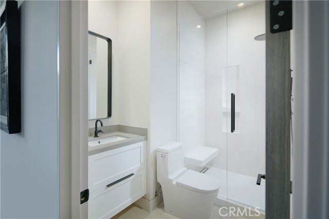 Detail Gallery Image 19 of 27 For 521 Angelita, Corona Del Mar,  CA 92625 - 4 Beds | 6 Baths