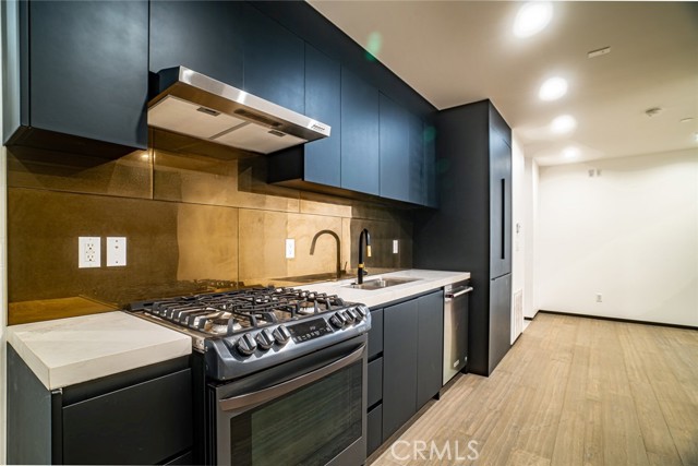 8148 Gould Avenue, Los Angeles CA: https://media.crmls.org/medias/f72ba207-a1eb-4f75-a4ea-f4589f595aac.jpg