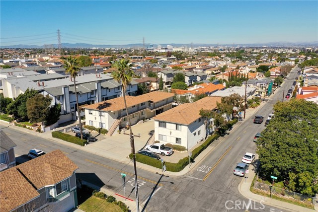 2621 Ruhland Avenue, Redondo Beach, California 90278, ,For Sale,Ruhland,SB22040230