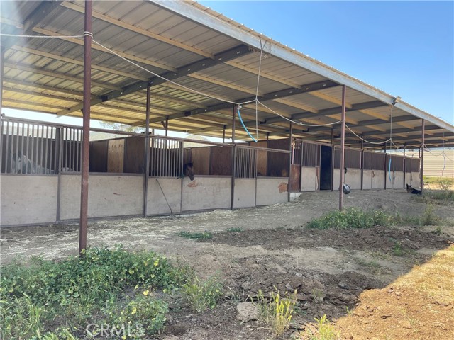 Detail Gallery Image 12 of 16 For 22285 Old Elsinore Rd, Perris,  CA 92570 - – Beds | – Baths