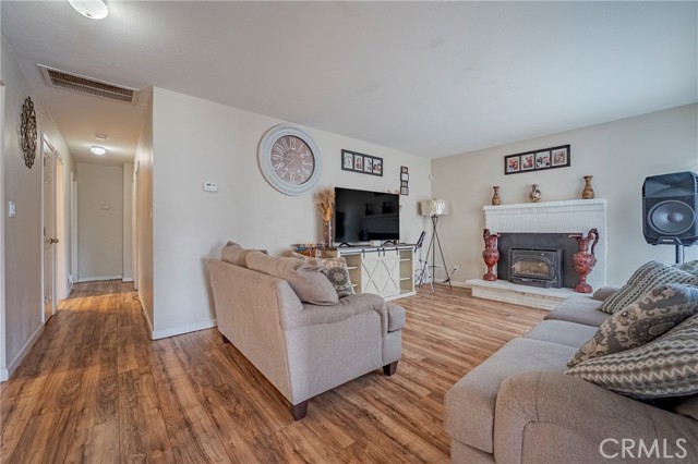 Detail Gallery Image 13 of 51 For 716 South Ave, Turlock,  CA 95380 - 3 Beds | 2 Baths