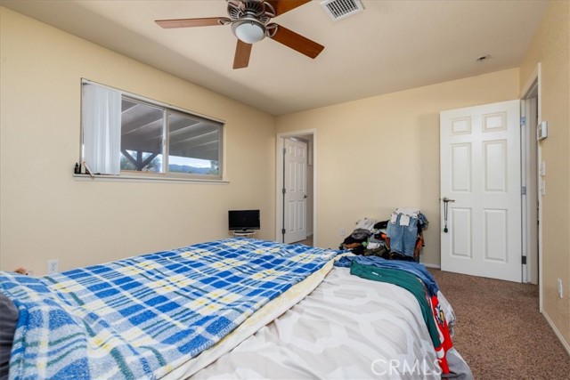 73255 Two Mile Road, 29 Palms CA: https://media.crmls.org/medias/f72e8621-5a8a-49ef-b7b0-0e5cdefa0ce0.jpg