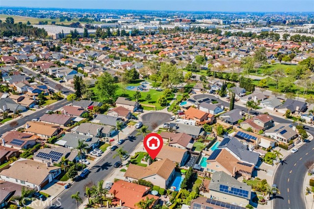 Detail Gallery Image 5 of 48 For 11608 Onyx, Cypress,  CA 90630 - 5 Beds | 3 Baths