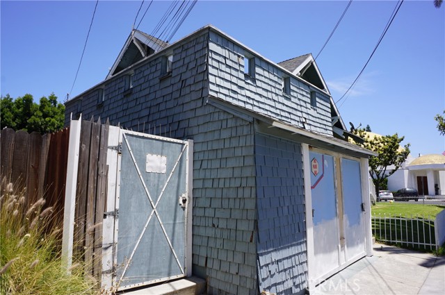501 W 8th Street, Long Beach CA: https://media.crmls.org/medias/f730b841-0dc4-4f5e-8241-39a166ccf242.jpg
