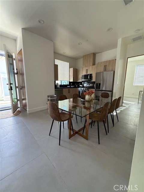 MLS #SR25260381 image #14