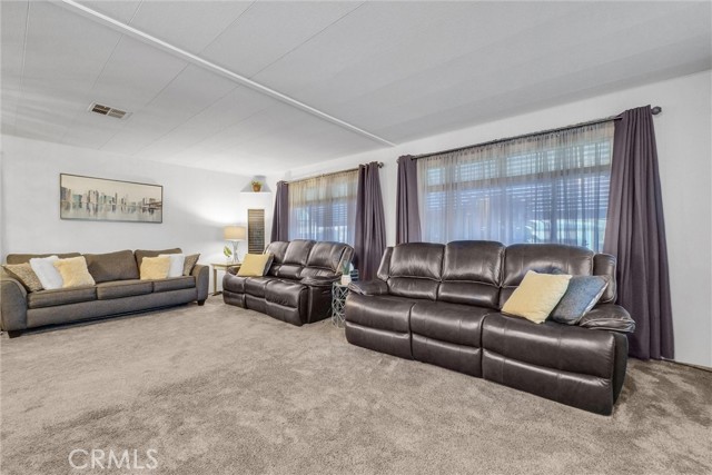 Detail Gallery Image 6 of 29 For 1251 Lugonia Ave #3,  Redlands,  CA 92374 - 2 Beds | 2 Baths
