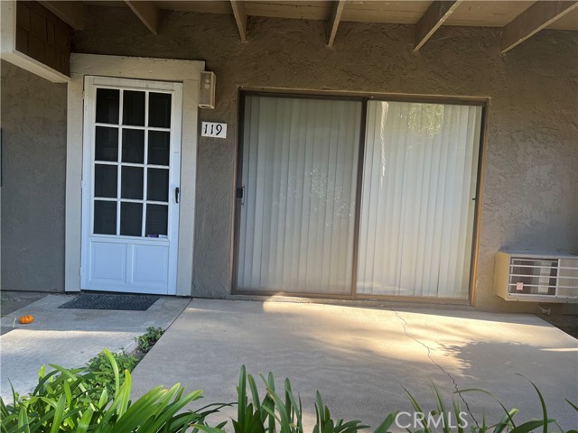 119 Streamwood, Irvine, CA 92620