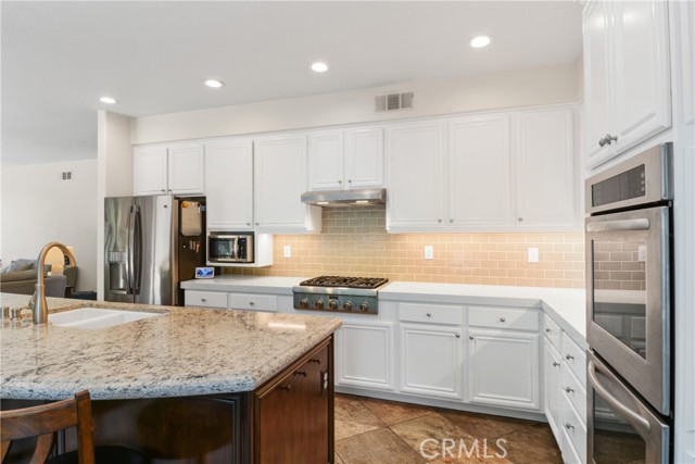 411 Bolivia, San Clemente CA: https://media.crmls.org/medias/f73284b6-ddb2-4e9c-9ba1-c0be530ded68.jpg