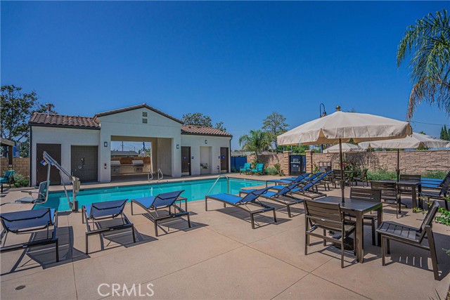 Detail Gallery Image 42 of 48 For 2317 W Broadway #6,  Anaheim,  CA 92804 - 4 Beds | 3/1 Baths