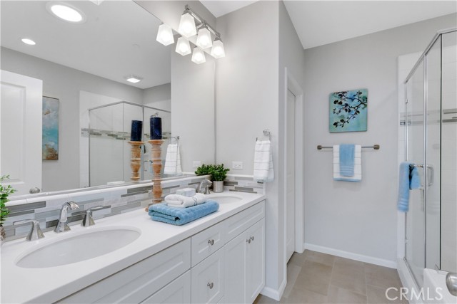 Detail Gallery Image 33 of 53 For 54 Emerald Clover, Irvine,  CA 92620 - 2 Beds | 2 Baths