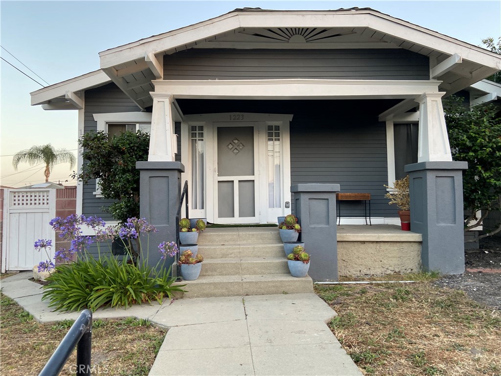 1223 W 1st Street, San Pedro, CA 90732