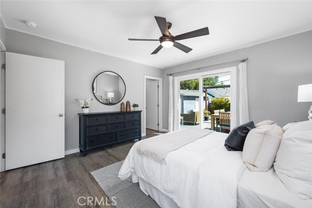 4513 E Cervato Street, Long Beach CA: https://media.crmls.org/medias/f7378f8e-d8b9-4ba8-a672-115487c43aeb.jpg