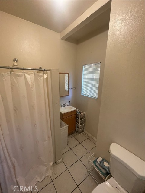 942 E 6th Street, Pomona CA: https://media.crmls.org/medias/f7380e0d-461a-462f-b07b-5c34aaee76ed.jpg