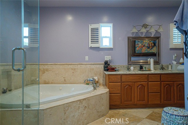 Detail Gallery Image 25 of 43 For 3815 Welland Ave, Los Angeles,  CA 90008 - 3 Beds | 3 Baths