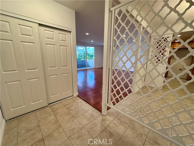 Detail Gallery Image 4 of 27 For 1200 W Huntington Dr #18,  Arcadia,  CA 91007 - 2 Beds | 2 Baths